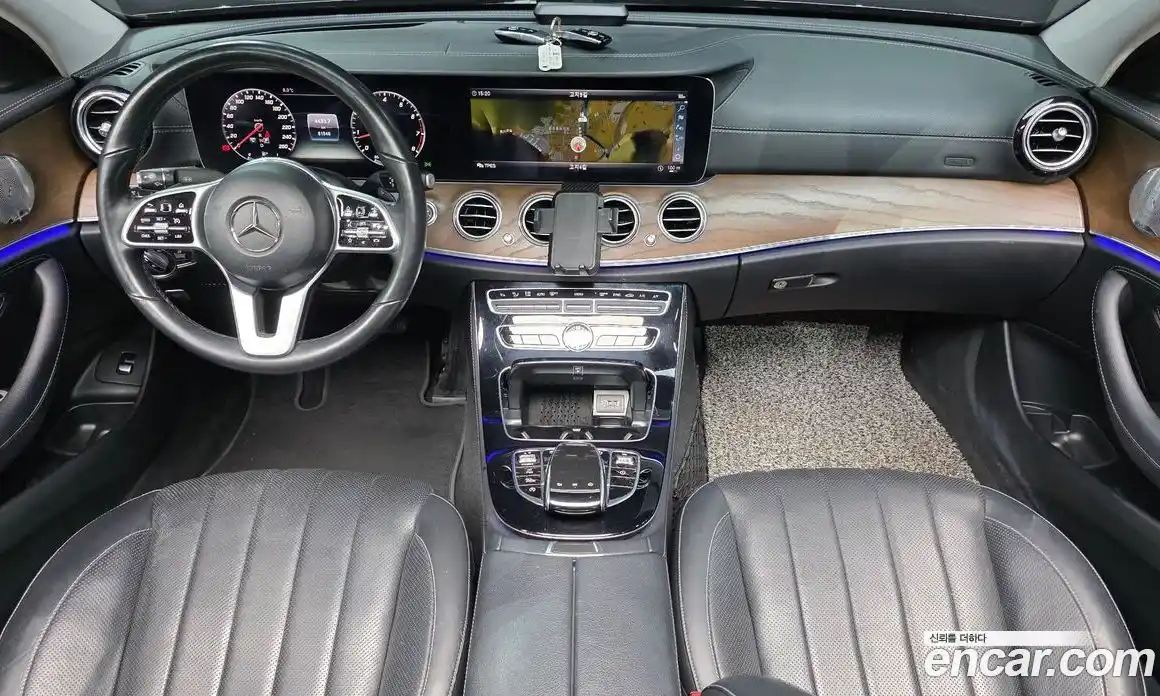 Mercedes-Benz E-Class 2019 2.0 Автомат в Москве № 592409, фото 7