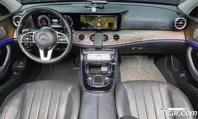 Mercedes-Benz E-Class 2019 2.0 Автомат в Москве № 592409, миниатюра 7