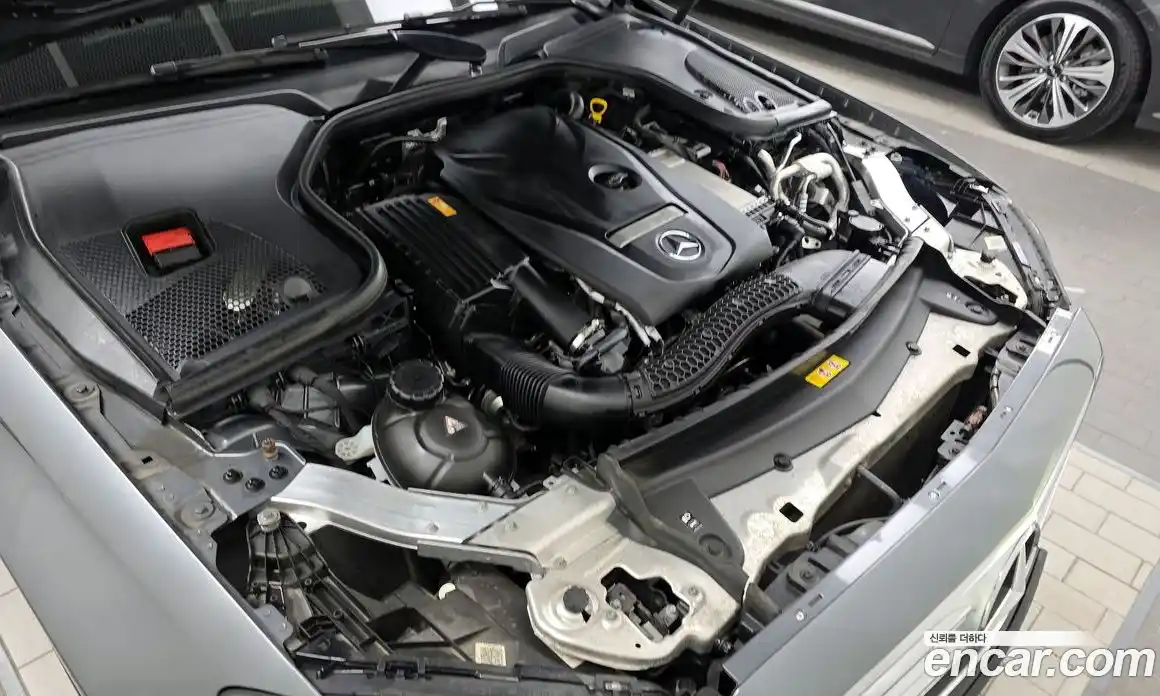 Mercedes-Benz E-Class 2017 2.0 Автомат в Москве № 592786, фото 6