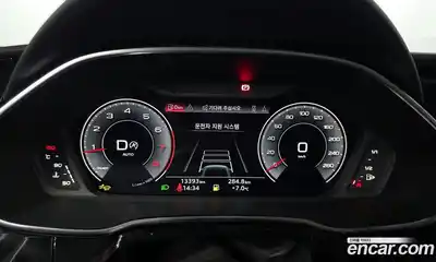 Audi Q3 2025 2.0 Автомат в Москве № 592811, миниатюра 8