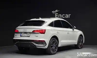 Audi Q5 2023 2.0 Автомат в Москве № 592861, миниатюра 2