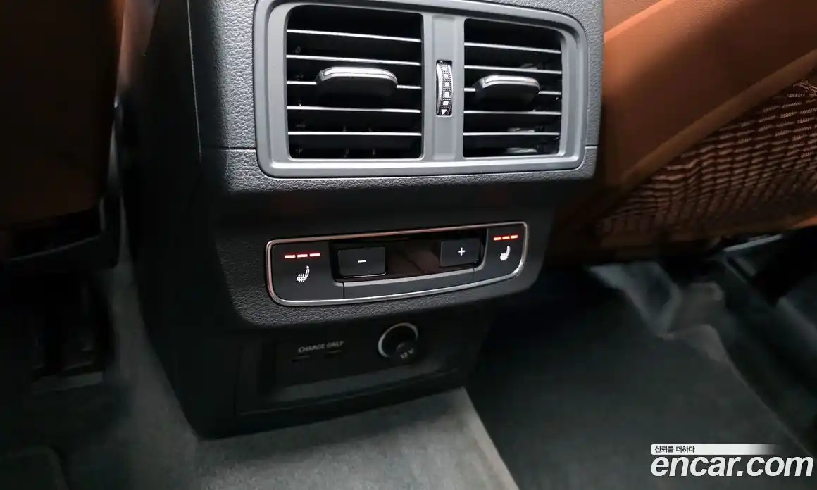 Audi Q5 2021 2.0 Автомат в Москве № 593104, фото 17