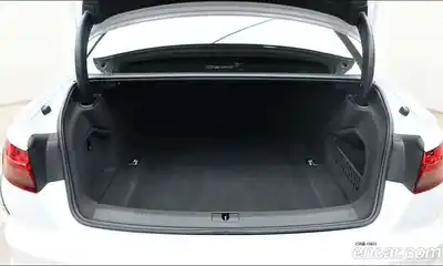 Audi A4 2020 2.0 Автомат в Москве № 593451, миниатюра 7