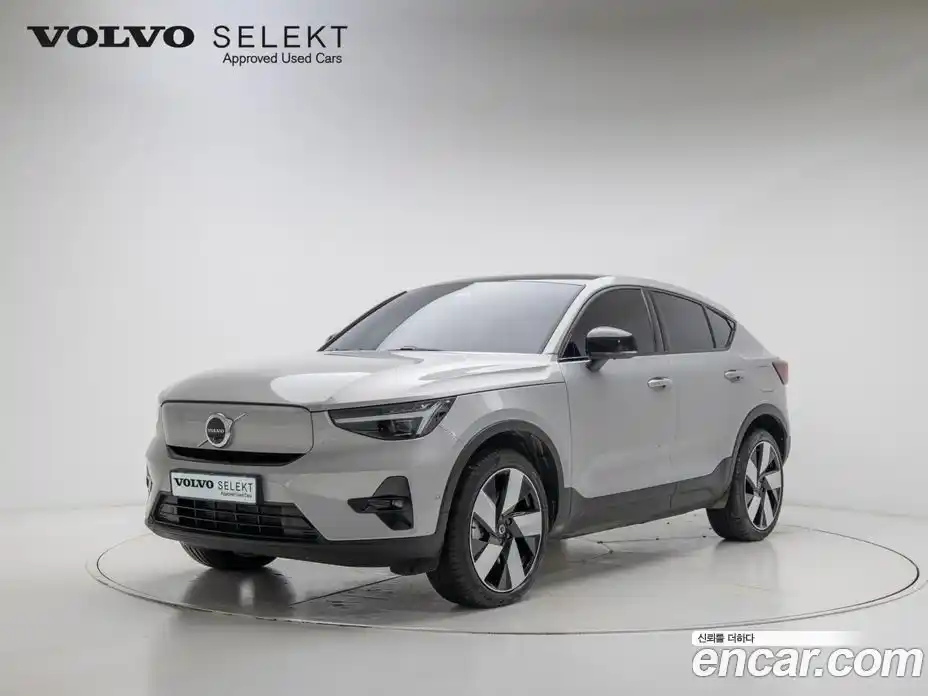 Volvo C40 2024 Автомат в Москве № 593806, фото 1