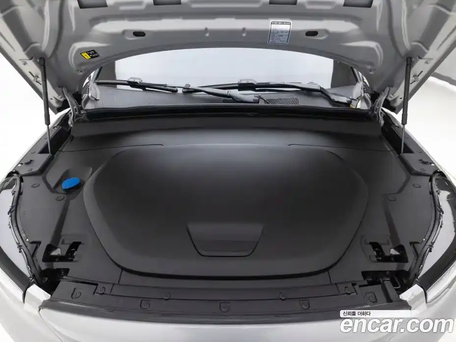 Volvo C40 2024 Автомат в Москве № 593806, фото 6