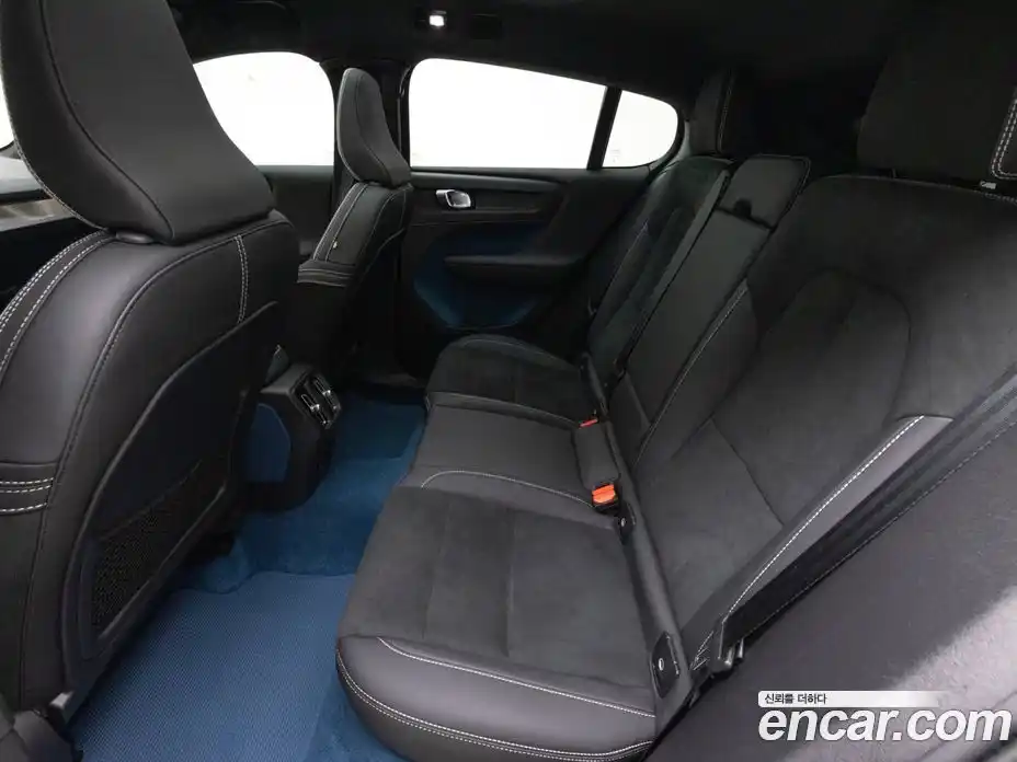 Volvo C40 2024 Автомат в Москве № 593806, фото 10