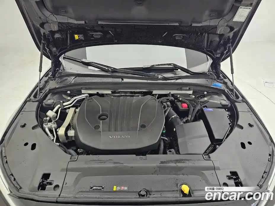 Volvo S90 2024 2.0 Автомат в Москве № 593816, фото 7