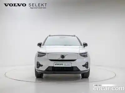 Volvo XC40 2024 Автомат в Москве № 593865, миниатюра 2