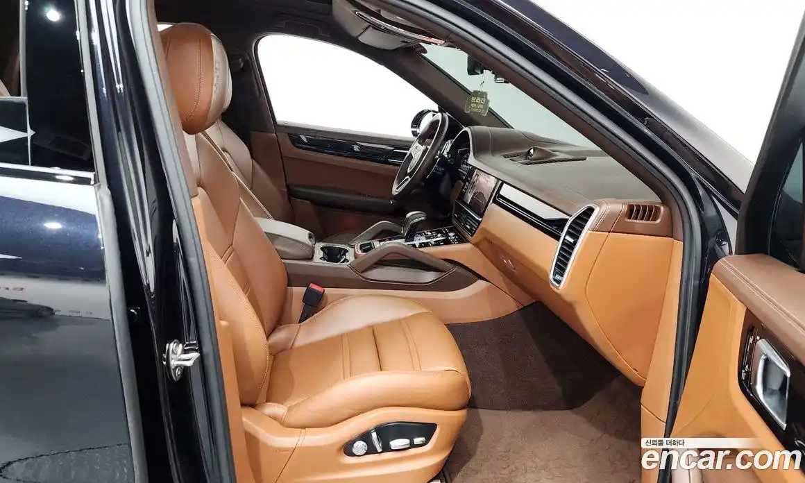 Porsche Cayenne 2021 3.0 Автомат в Москве № 594146, фото 11