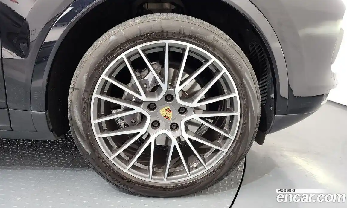 Porsche Cayenne 2021 3.0 Автомат в Москве № 594146, фото 5