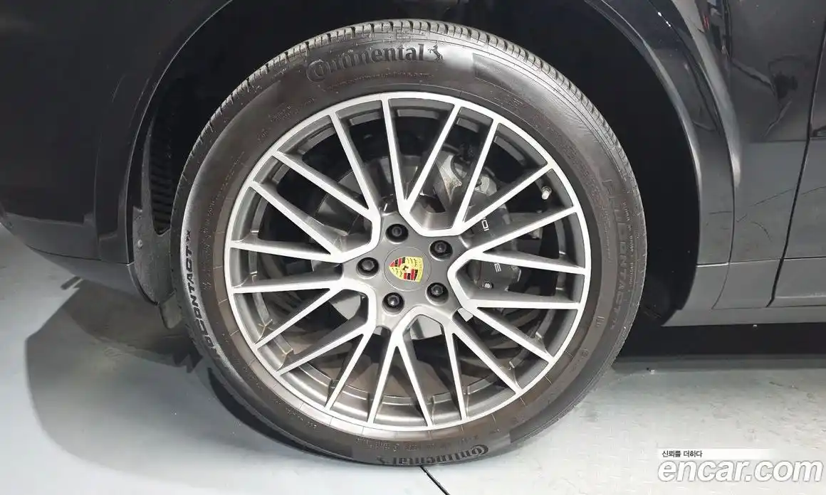 Porsche Cayenne 2021 3.0 Автомат в Москве № 594167, фото 5