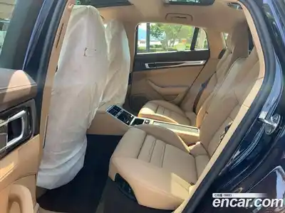 Porsche Panamera 2023 2.9 Автомат в Москве № 594431, миниатюра 5