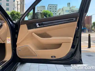 Porsche Panamera 2023 2.9 Автомат в Москве № 594431, миниатюра 10