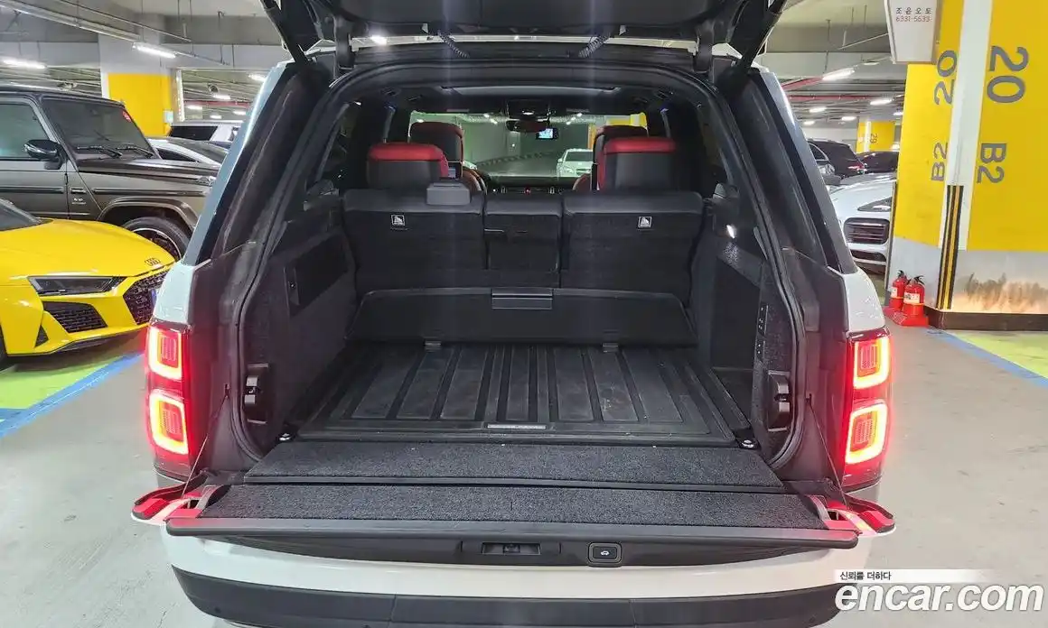 Land Rover Range-Rover 2018 4.4 Автомат в Москве № 594682, фото 19