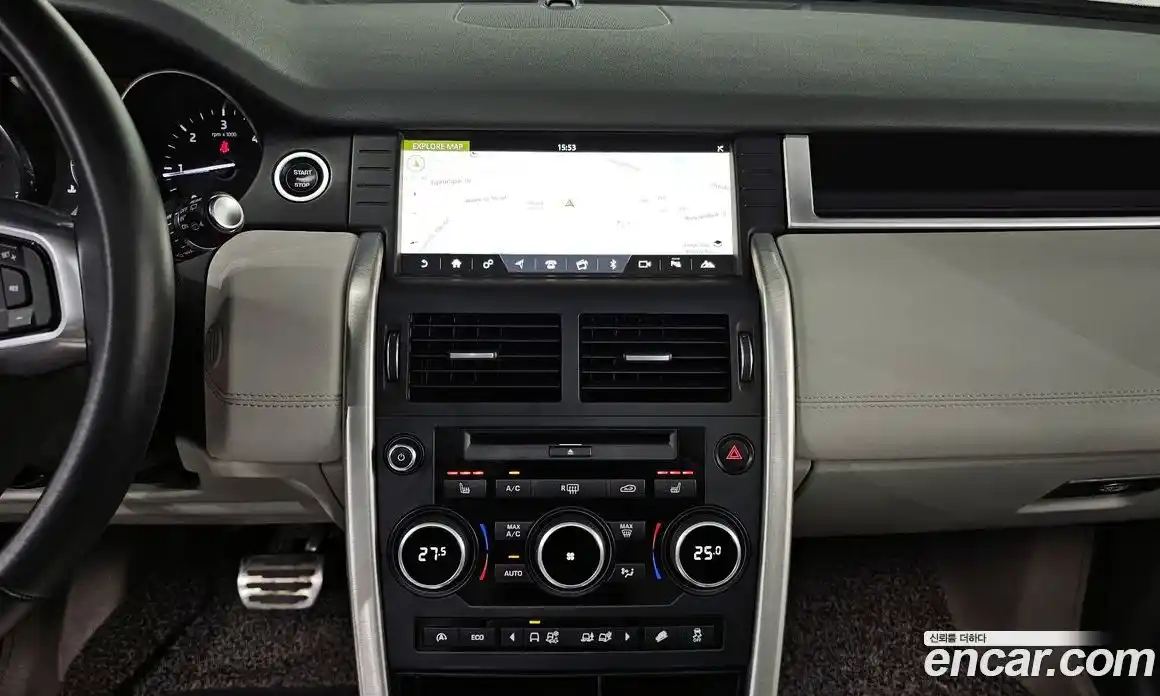 Land Rover Discovery Sport 2017 2.0 Автомат в Москве № 594766, фото 15