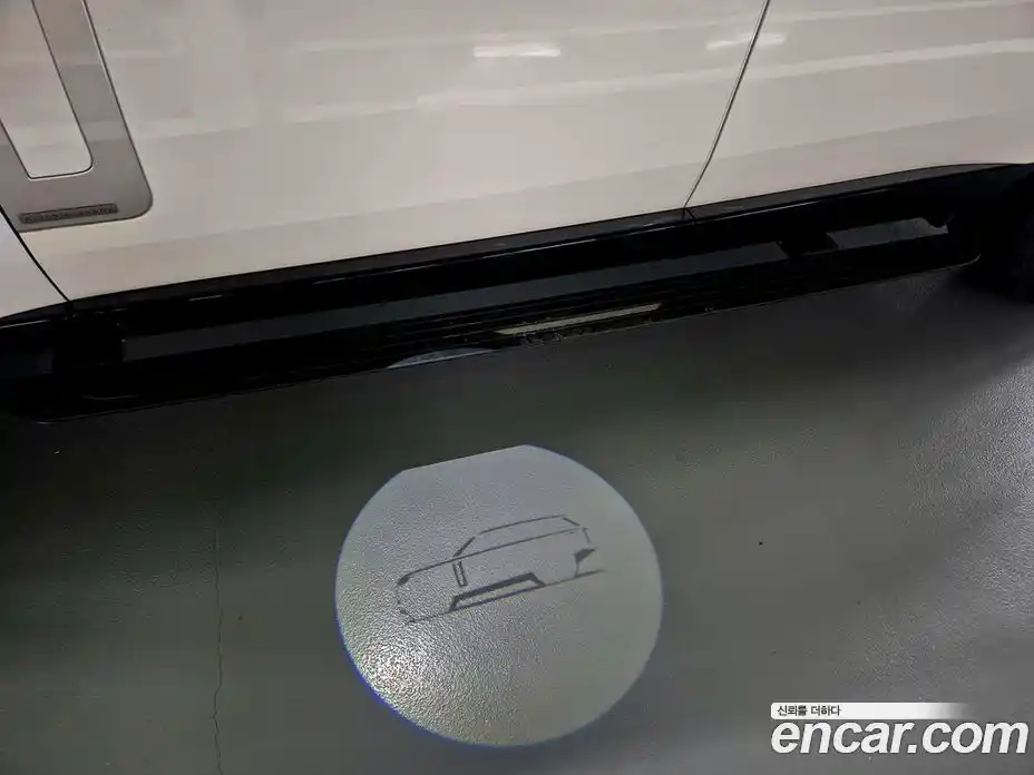 Land Rover Range-Rover 2023 4.4 Автомат в Москве № 594877, фото 16