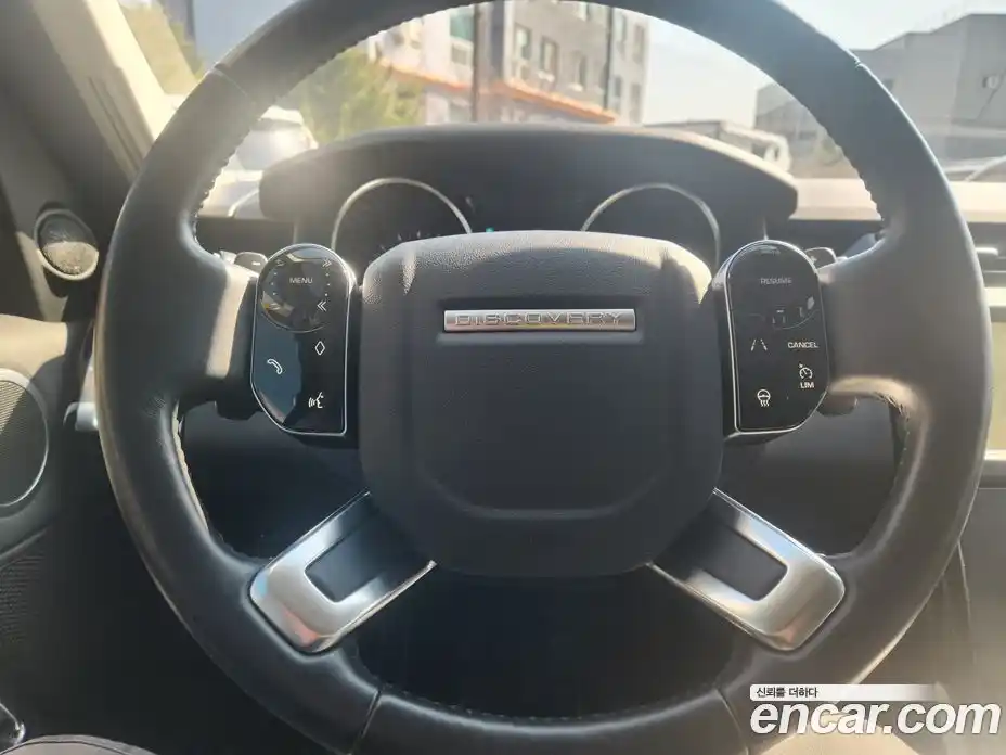 Land Rover Discovery 2019 2.0 Автомат в Москве № 594923, фото 12