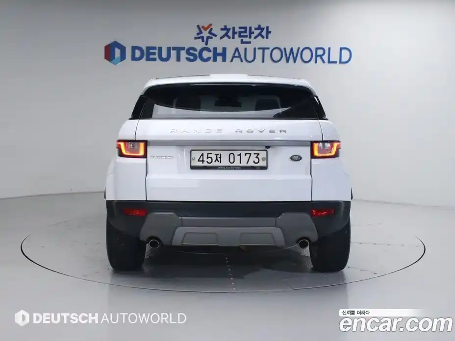 Land Rover Range-Rover Evoque 2016 2.0 Автомат в Москве № 594934, фото 4