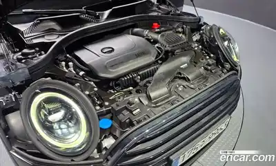 Mini Clubman 2023 1.5 Автомат в Москве № 594990, миниатюра 6