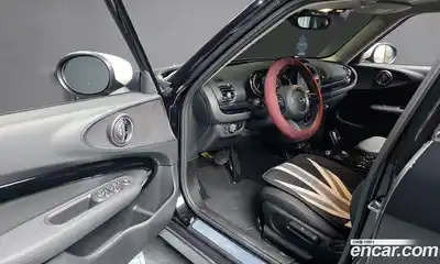 Mini Clubman 2023 1.5 Автомат в Москве № 594990, миниатюра 10