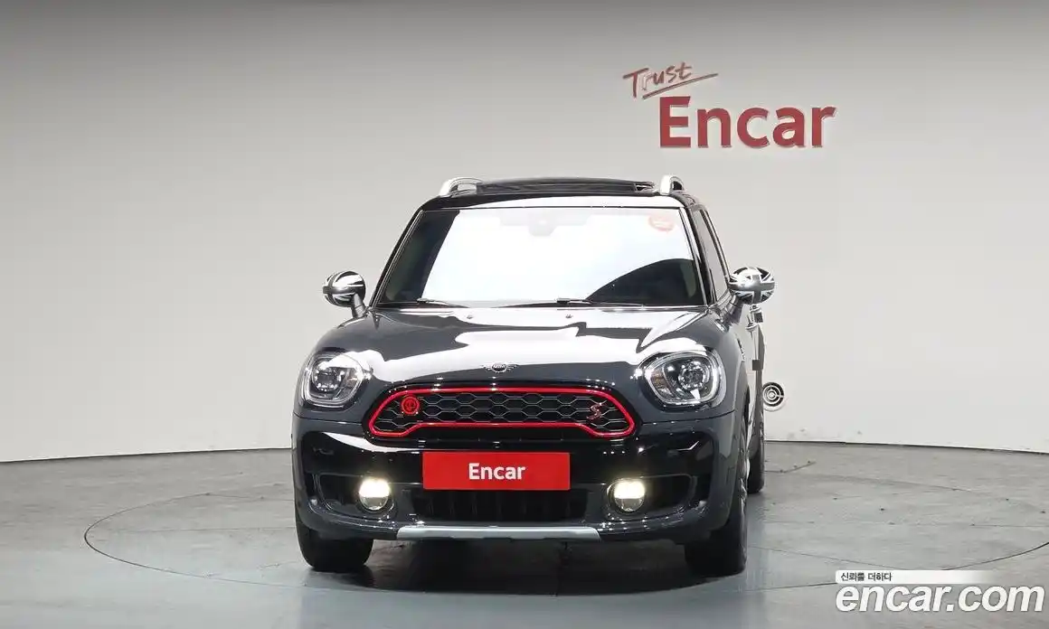 Mini Countryman 2018 2.0 Автомат в Москве № 595152, фото 3