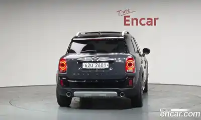 Mini Countryman 2018 2.0 Автомат в Москве № 595152, миниатюра 4