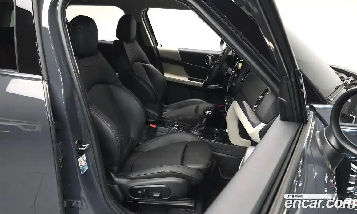 Mini Countryman 2018 2.0 Автомат в Москве № 595152, фото 10