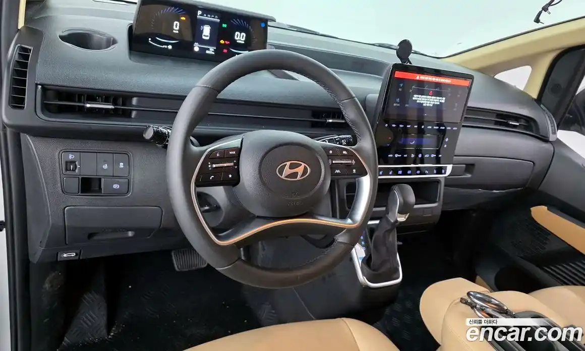 Hyundai Staria 2025 3.5 Автомат в Москве № 607778, фото 13