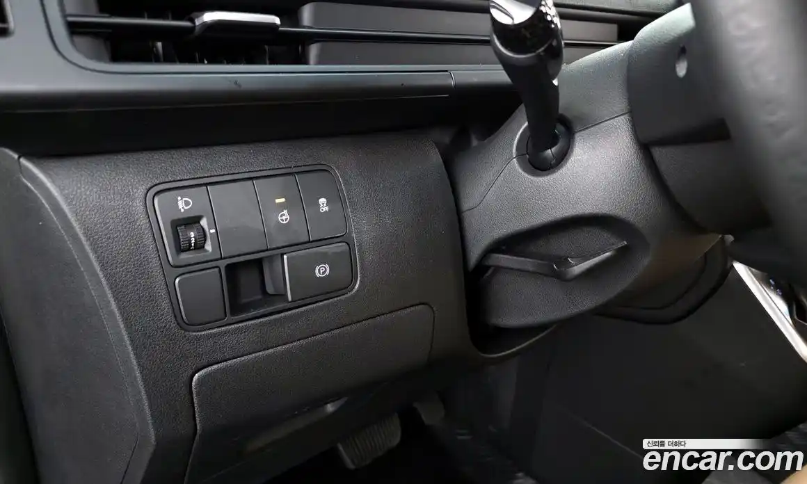 Hyundai Staria 2025 3.5 Автомат в Москве № 607778, фото 17