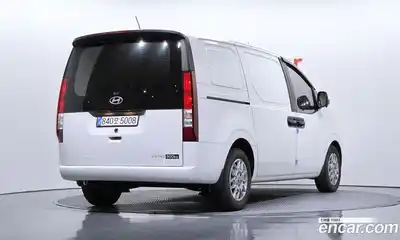 Hyundai Staria 2025 3.5 Автомат в Москве № 607778, миниатюра 2