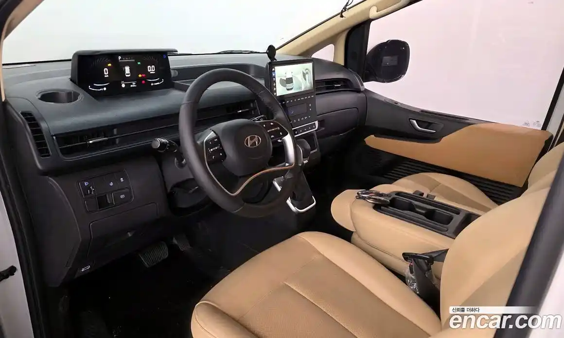 Hyundai Staria 2025 3.5 Автомат в Москве № 607778, фото 7