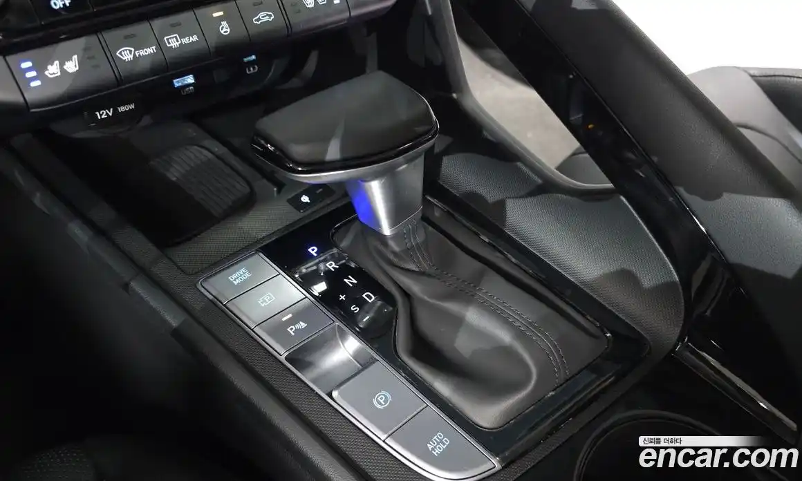 Hyundai Avante 2024 1.6 Автомат в Москве № 607900, фото 9