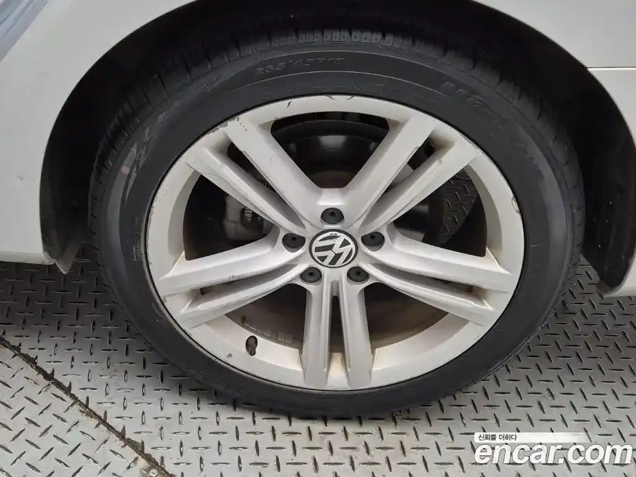 Volkswagen Passat 2012 2.0 Автомат в Москве № 607939, фото 19