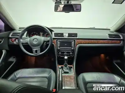 Volkswagen Passat 2012 2.0 Автомат в Москве № 607939, миниатюра 7