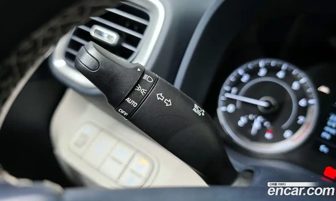 Hyundai Venue 2022 1.6 Автомат в Москве № 608454, фото 18