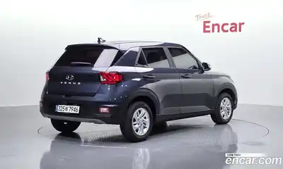 Hyundai Venue 2022 1.6 Автомат в Москве № 608454, миниатюра 2