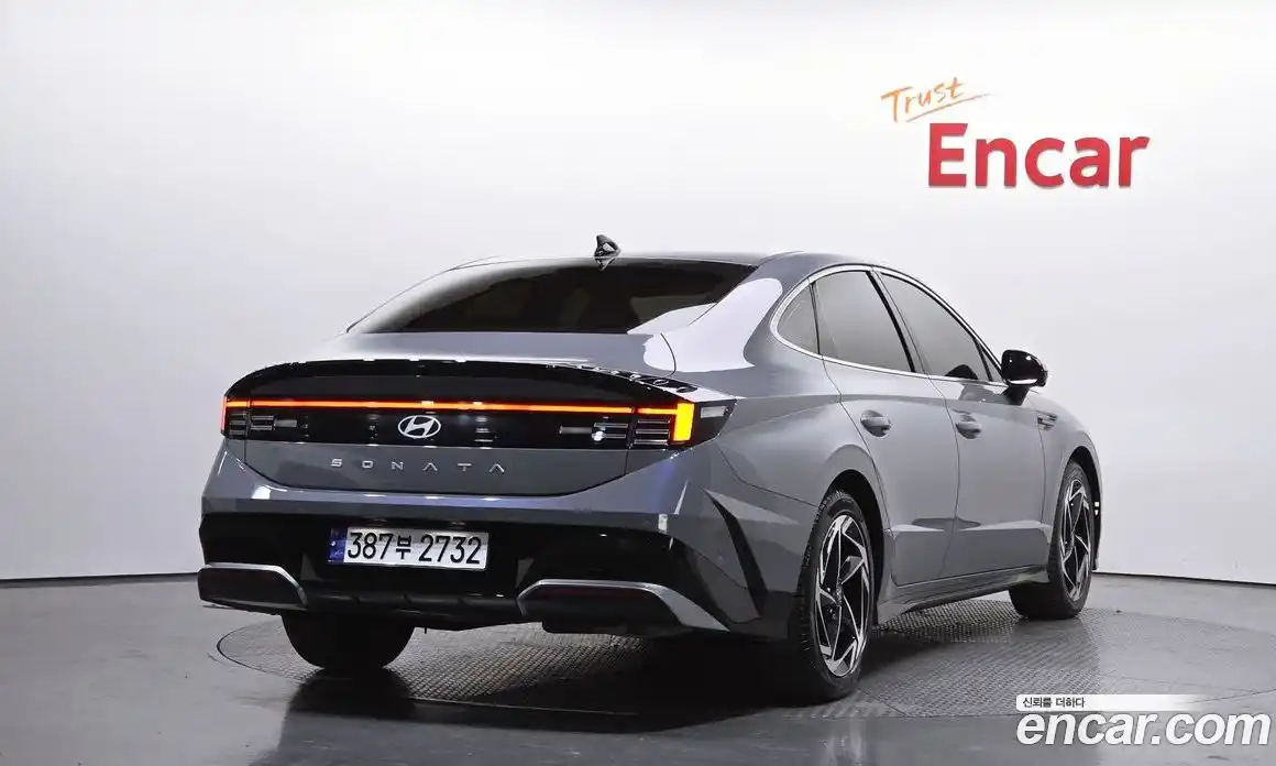 Hyundai Sonata 2024 2.0 Автомат в Москве № 608565, фото 1