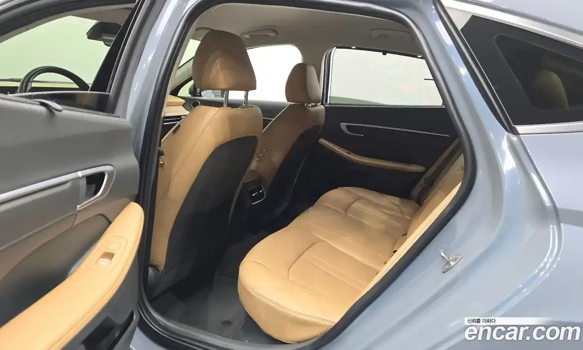 Hyundai Sonata 2024 2.0 Автомат в Москве № 608565, фото 11