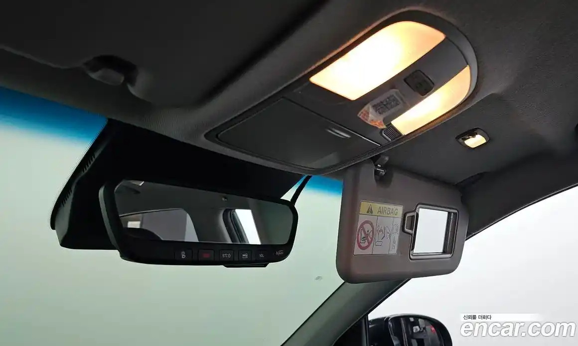 Hyundai Kona 2021 1.6 Автомат в Москве № 608631, фото 17