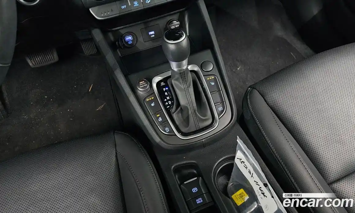 Hyundai Kona 2021 1.6 Автомат в Москве № 608631, фото 9