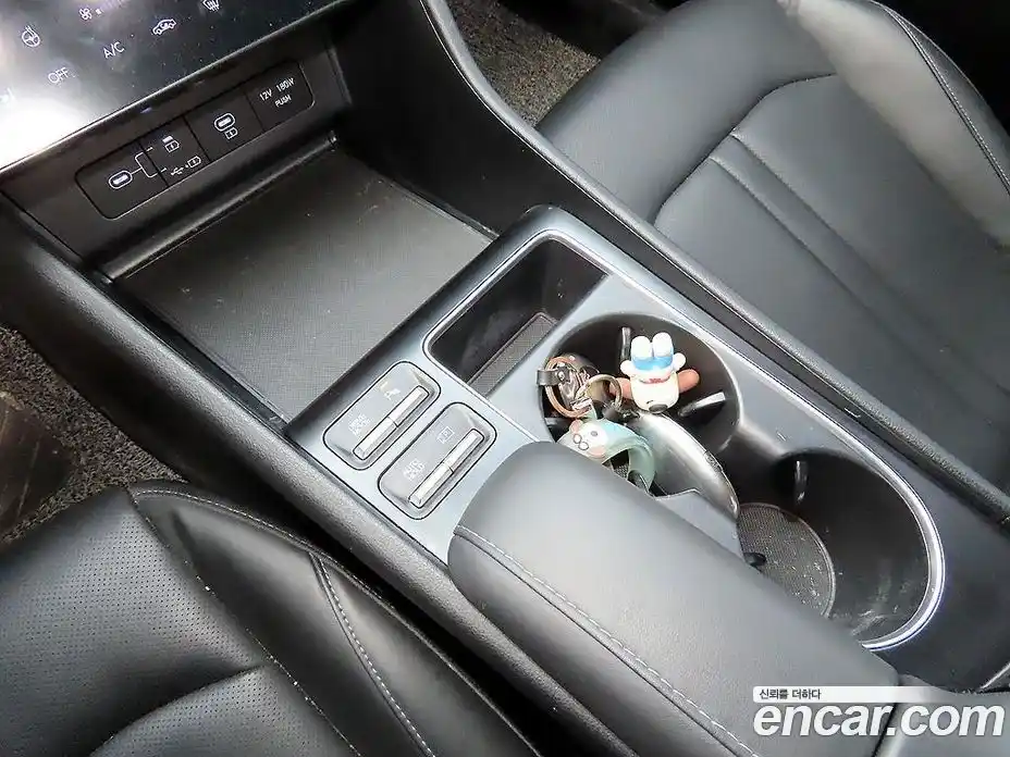 Hyundai Sonata 2025 2.0 Автомат в Москве № 608665, фото 11