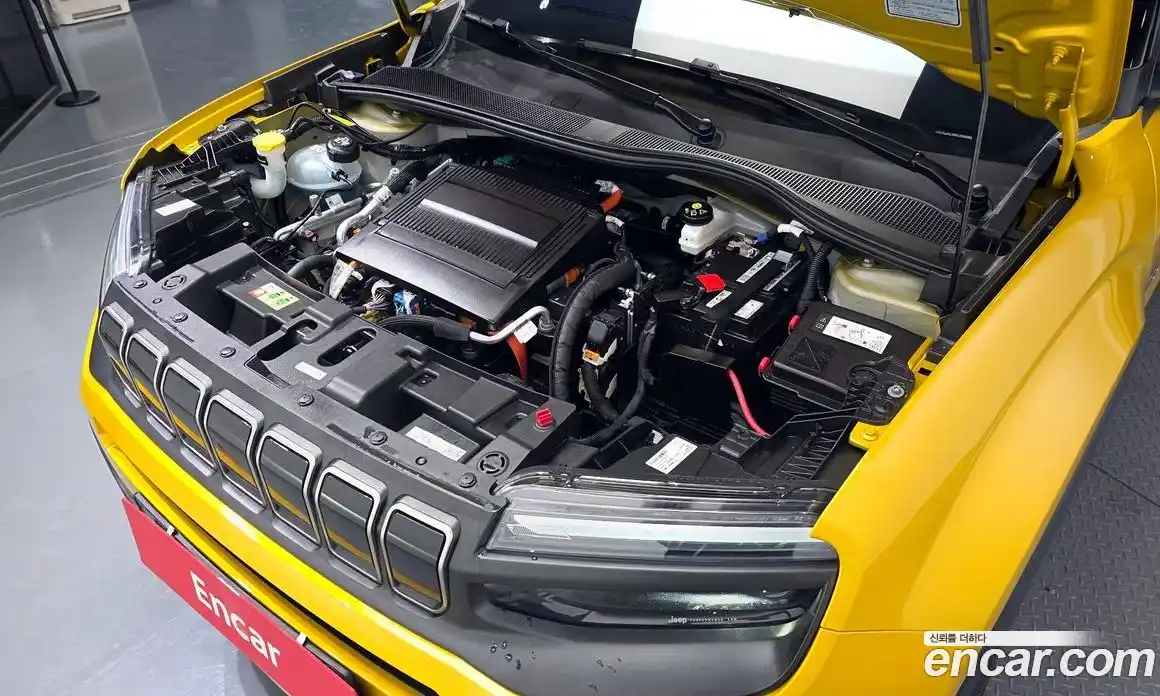 Jeep Avenger 2024 0.1 Автомат в Москве № 608669, фото 6