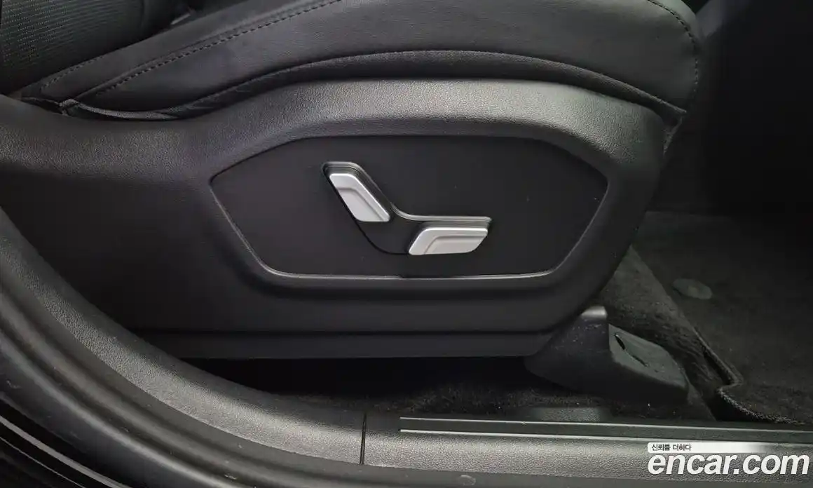 Hyundai Santa Fe 2024 2.5 Автомат в Москве № 608890, фото 15