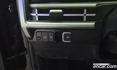 Hyundai Santa Fe 2024 2.5 Автомат в Москве № 608890, миниатюра 9