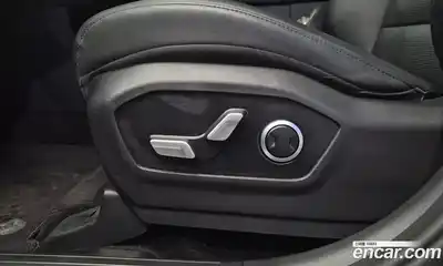 Hyundai Santa Fe 2024 2.5 Автомат в Москве № 608890, миниатюра 10