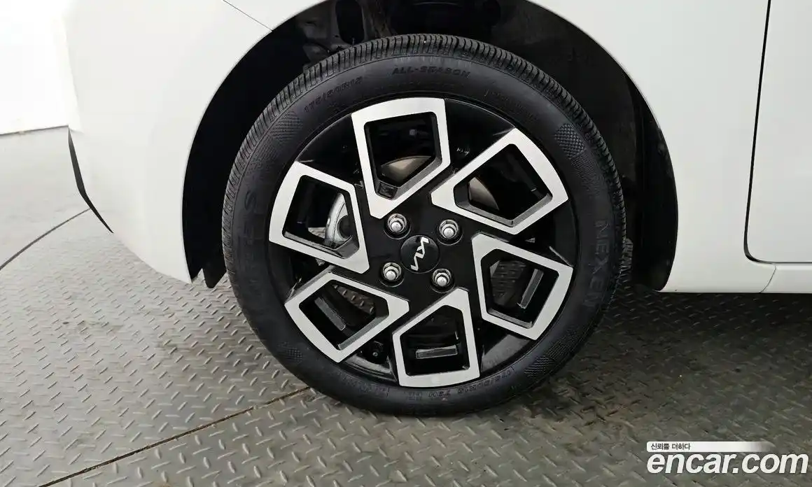 Kia Ray 2026 1.0 Автомат в Москве № 609423, фото 5