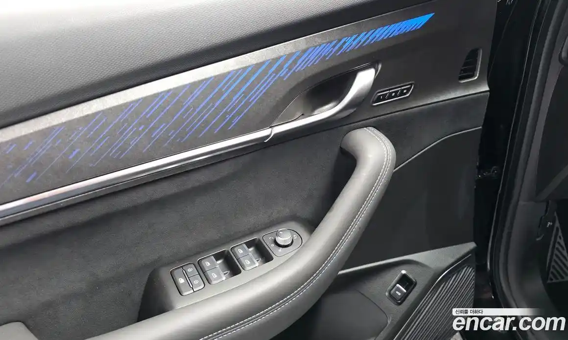 Renault Grand Koleos 2025 1.5 Автомат в Москве № 609550, фото 17