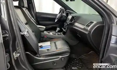 Jeep Cherokee 2021 3.6 Автомат в Москве № 609713, миниатюра 11