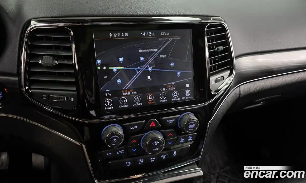 Jeep Cherokee 2021 3.6 Автомат в Москве № 609713, фото 14