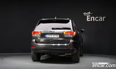 Jeep Cherokee 2021 3.6 Автомат в Москве № 609713, миниатюра 4